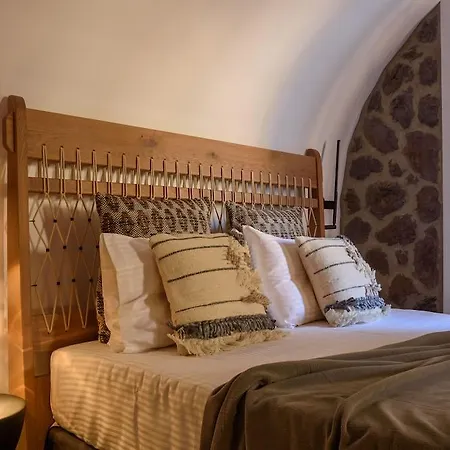 Hotel Vrachos Mykonos 3*
